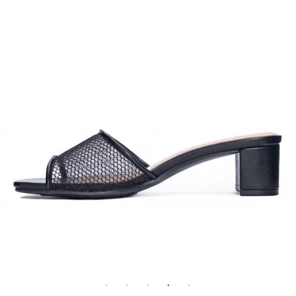 Chinese Laundry Dress Slides Lylah Swish Mesh Black Size 5.5 - Picture 4 of 5